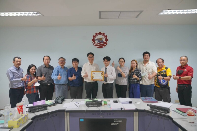 คณะวิศวกรรมศาสตร์ มอบเกียรติบัตรให้แก่นิสิตผู้มีความประพฤติดีเด่น